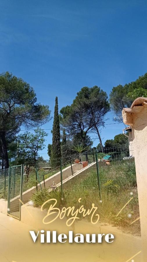 Bed and Breakfast Les Cigales Villelaure Esterno foto