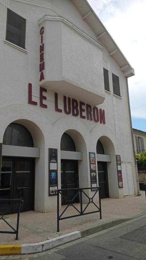 Bed and Breakfast Les Cigales Villelaure Esterno foto